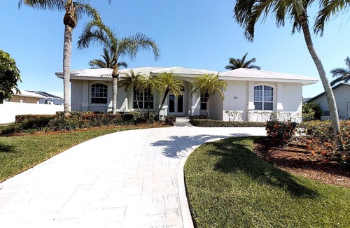 Marco Island House | Sunny Pool & Spa inside Lanai! You will Love this fully furnished 3bdrm Home!