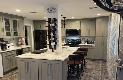 Coquina Key Condo | Sunny St. Pete Waterside Condo