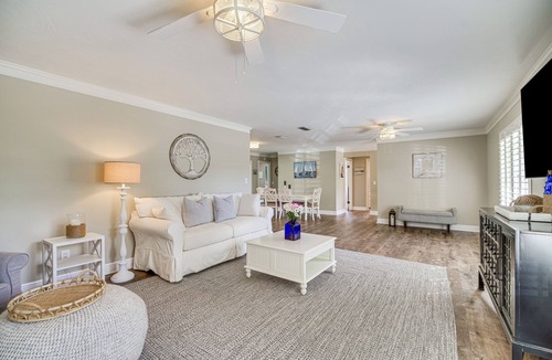North River Shores House | Sunny Stuart Vacation Rental w/ Lanai & Pool!