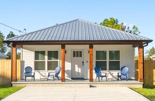 St. Augustine House | SunRay Cottage - Minutes to Downtown & Beaches