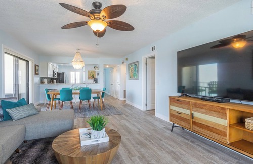 Cocoa Beach Condo | Sunrise to Sunset @ Sandcastles