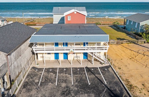Kure Beach Condo | "Sunseeker Inn" suite 1