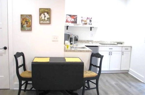 Readyville Cottage | Sunset Cottage Peaceful, Relaxing Luxury in the Country.