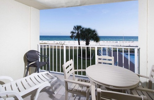 Orange Beach Condo | Sunswept 203 2/2 Nicely Updated Coastal Condo* Amazing View*