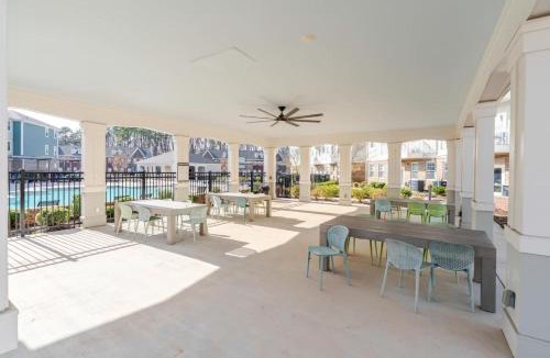Matthews Apartment | Super Central 1BD Workers Paradise
