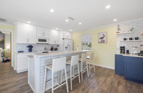Surfcrest Village Cottage | Surf Crest 36 -3 Bed, 2 Bath Pet Friendly Beachside cottage with community pool