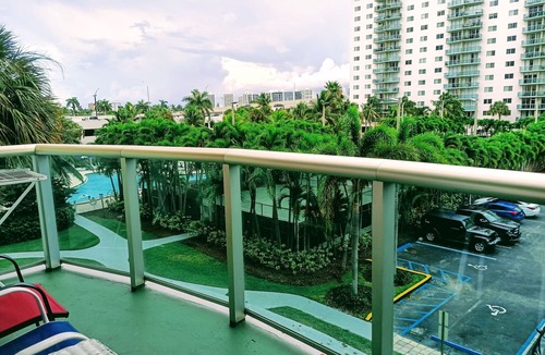 Golden Beach Condo | Sweet Home.