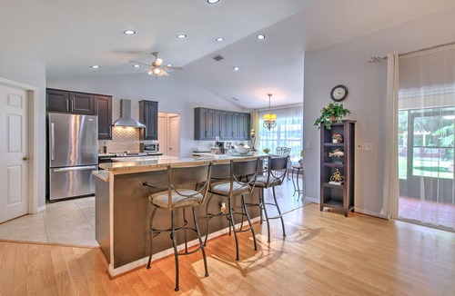 Seffner Community Alliance Cottage | Tampa-Seffner-Brandon FL 4 bed 2 bath family, pet- friendly house