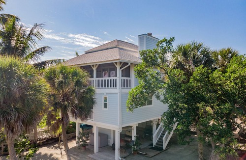 North Captiva House | TARPON COVE - Coastal island home on a golf cart only private island