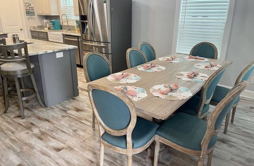 Navarre Beach House | “Tequila Sunrise” Luxury Home, Elevator, Pool, Free Golf Cart