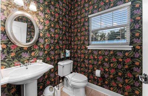 Mount Dora House | The Art House unique Mount Dora Getaway