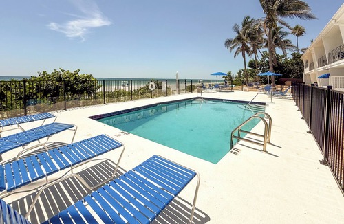 Trailer Estates Apartment | THE BEACH CONDO #107 BEACHFRONT FULL VIEW