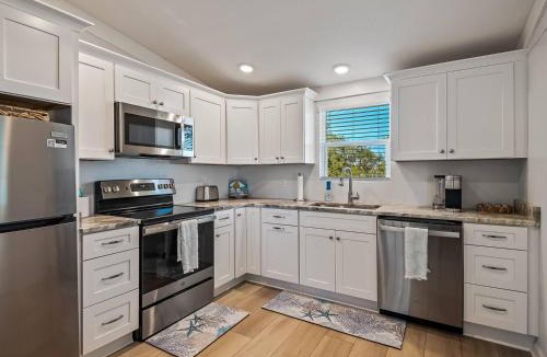 Alligator Point House | The Beach Nest - A Newly Renovated Paradise!