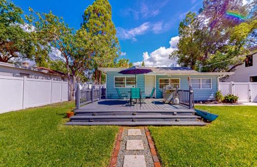 Riverside Heights House | The Blue Bird