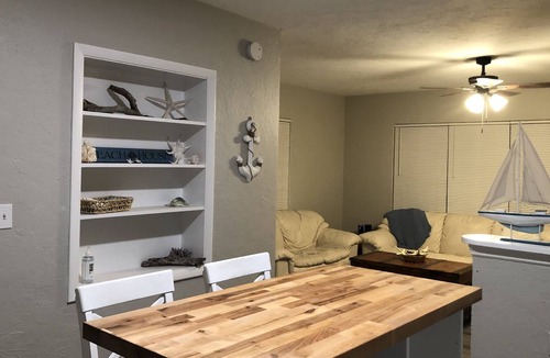 West Bradenton House | The Captain's Quarters