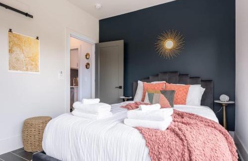 Hillsboro Village House | The Commodore by Stay Local Nashville
