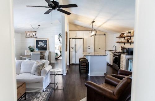 Dahlonega House | The Cottage at Cardinal Hill