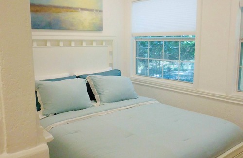 Monticello Bed & Breakfast | The Cottage Bed & Breakfast