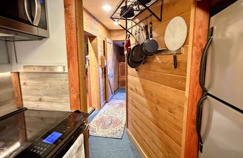 Rutledge Cabin | The Cozy Cabin