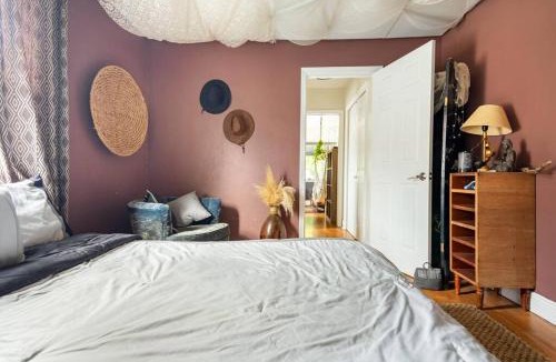 The Roads House | The Cozy Villa-private parking