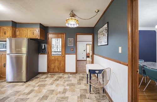 Murfreesboro House | The Creek House on 5 acres-our soon to be home so book it while you can!
