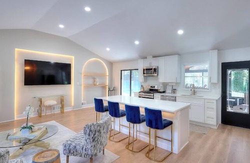 Atlanta House | The Elite House | Modern Brookhaven Retreat Near Buckhead