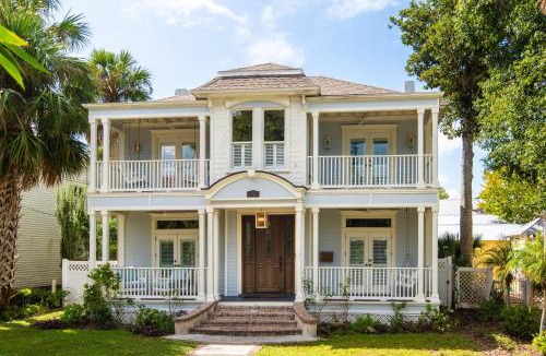 St. Augustine House | The Fitzgerald Mansion l Luxury l Pool & Spa