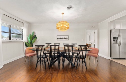 Stuart House | The Flamingo House: Pool, Hot tub, Game Room