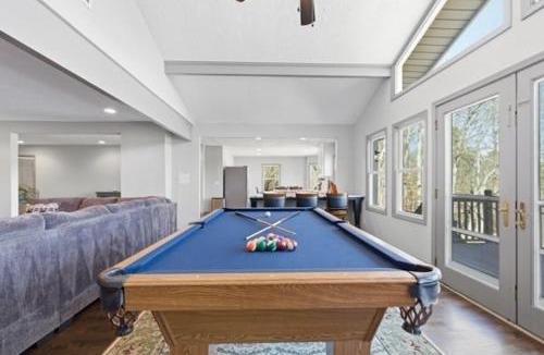 Gainesville House | The Goldeneye Getaway with Dock! home