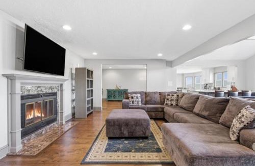 Gainesville House | The Goldeneye Getaway with Dock! home