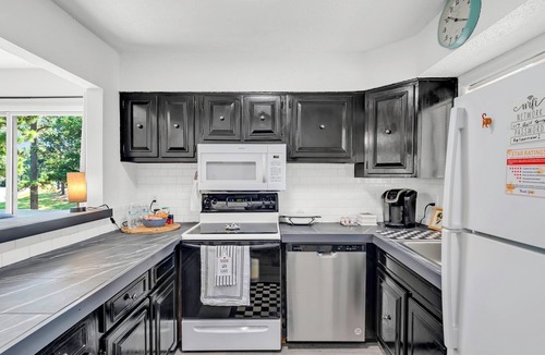 Daphne Condo | The Golf Retreat
