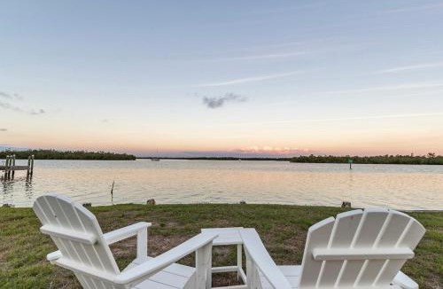 Goodland Apartment | The Goodland Bay Cottage