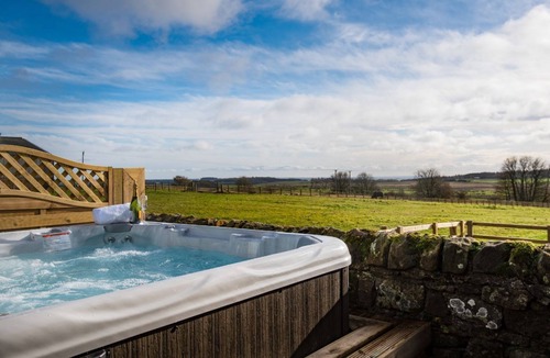 Hallington Cottage | THE GRANARY AT ROTHLEY EAST SHIELD - 3.5 miles from Longwitton, sleeping 4+2