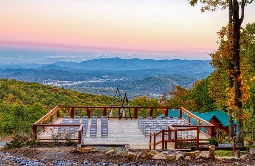 Sevierville Cabin | The Grand Haven — Weddings & Mountain Views