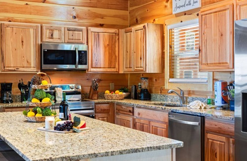 Sevierville Cabin | The Greatest Smoky Haven by Ghosal Luxury Lodging