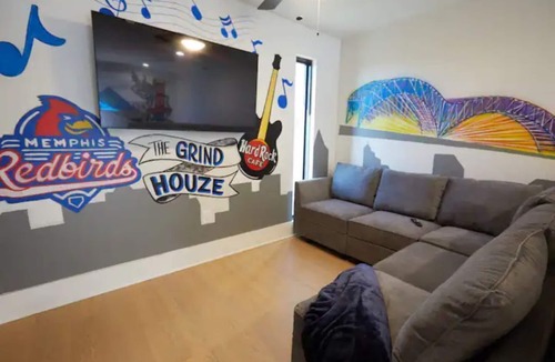 Downtown Memphis House | The Grind Houze