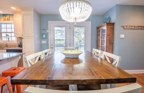 Tranquil Harbour House | The Gypsy Rose: Private Pool - 5 Minute Walk from Beach and Splash Pad!