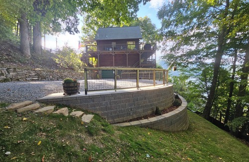 Topton Cabin | The Hemlock Haven at Nantahala Lake