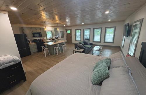 Nancy House | The Hideaway at Wolf Creek