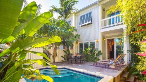 Old Town House | The Ibis & The Crane by Last Key Realty