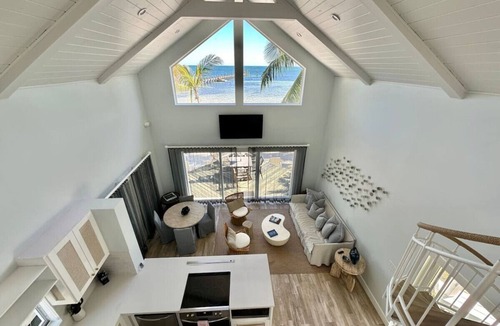 Sugarloaf Key House | The Lighthouse - Beach Houses Key West