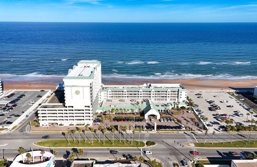 Ortona Park Apartment | The Loft | High Floor Studio | Daytona Views