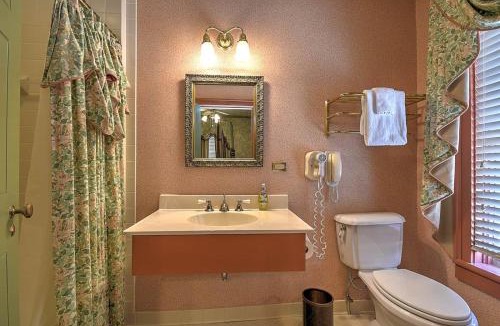 Jonesborough House | The Maxwell Room at The Historic Eureka Inn