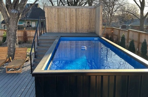 East Memphis House | The Memphis Abbey - Pool + Outdoor Kitchen + Fire Pit + 7BR