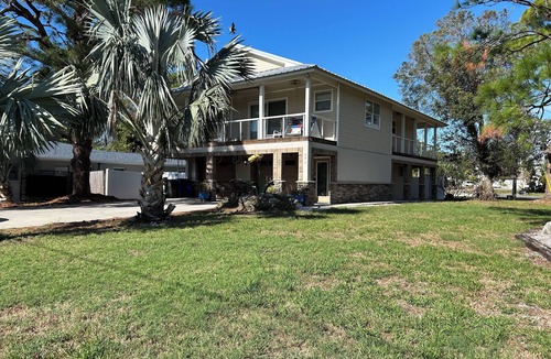 Ozona House | The Ozona Haven