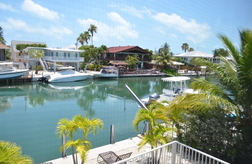 Venetian Shores House | The PERFECT ESCAPE with Private Pool and Dock
