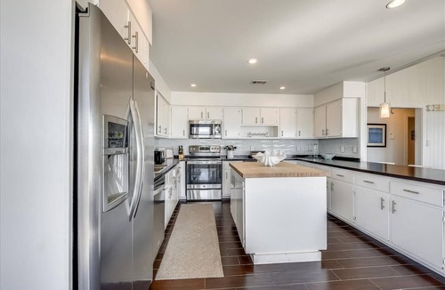 Plantation House | THE QUINTESSENTIAL BEACHFRONT HOME!