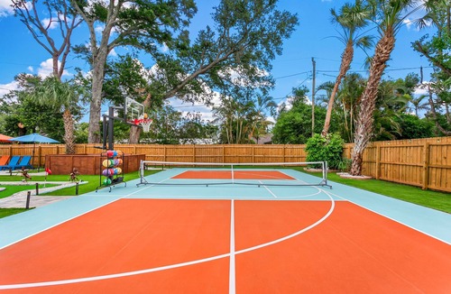 Bradenton House | The Rainbow Lagoon - Pickleball, Heated Pool, Golf