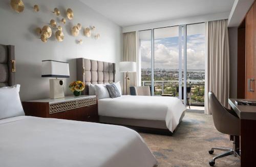 Bal Harbour Resort | The Ritz-Carlton Bal Harbour, Miami