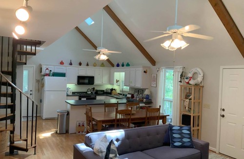 Counce House | "The Roost" Bungalow on Caney Hollow Pickwick